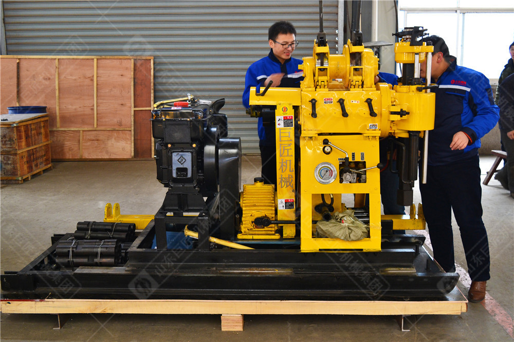 山东德信竞技机械集团HZ-200Y型钻机出口赞比亚